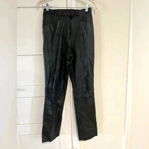 Vintage Woman’s Pioneer Wear 100% cow nappa leather black pants Size 8 EUC